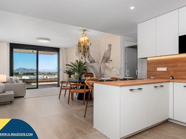 Appartement compact avec piscine à vendre à Benijófar