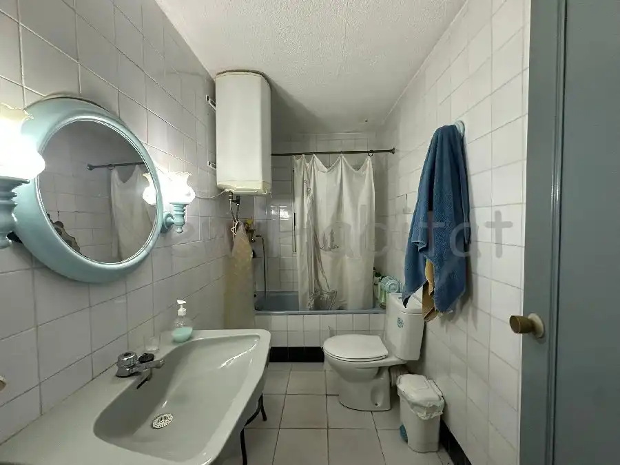 Bathroom of Houses for sale in Vall d'Alba  with Community pool