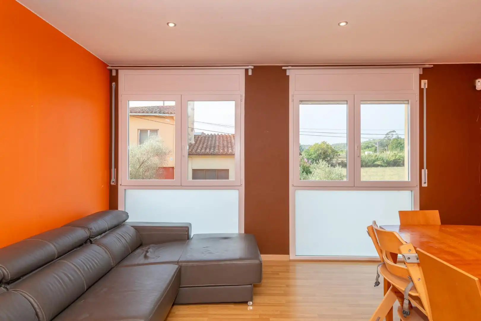 Living room of Houses for sale in Flaçà  with Air Conditioner and Heating
