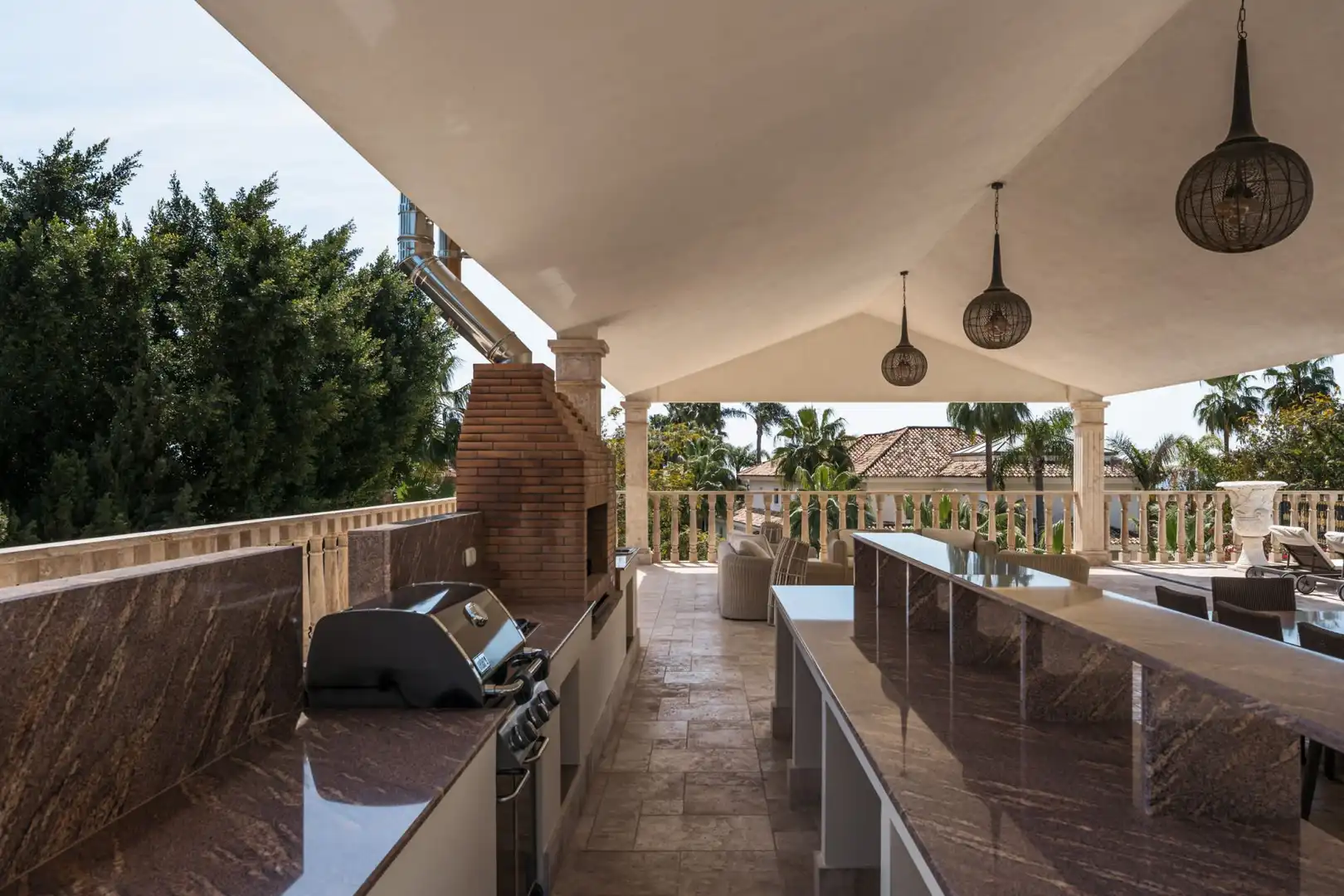 Terraza de Casa o chalet en venta en Marbella con Aire acondicionado, Calefacción y Jardín privado