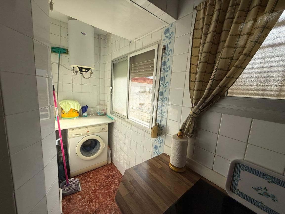 Cuina de Pis en venda en Marbella amb Moblat