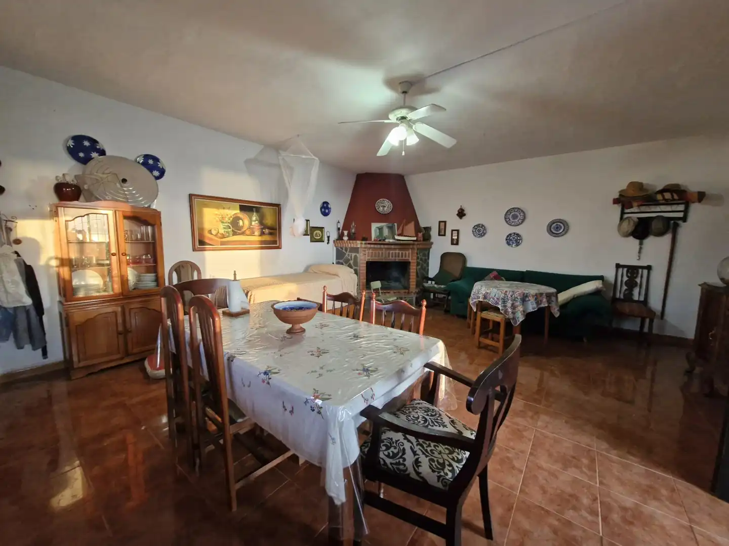 Comedor de Finca rústica en venta en Motril con Jardín privado, Terraza y Trastero