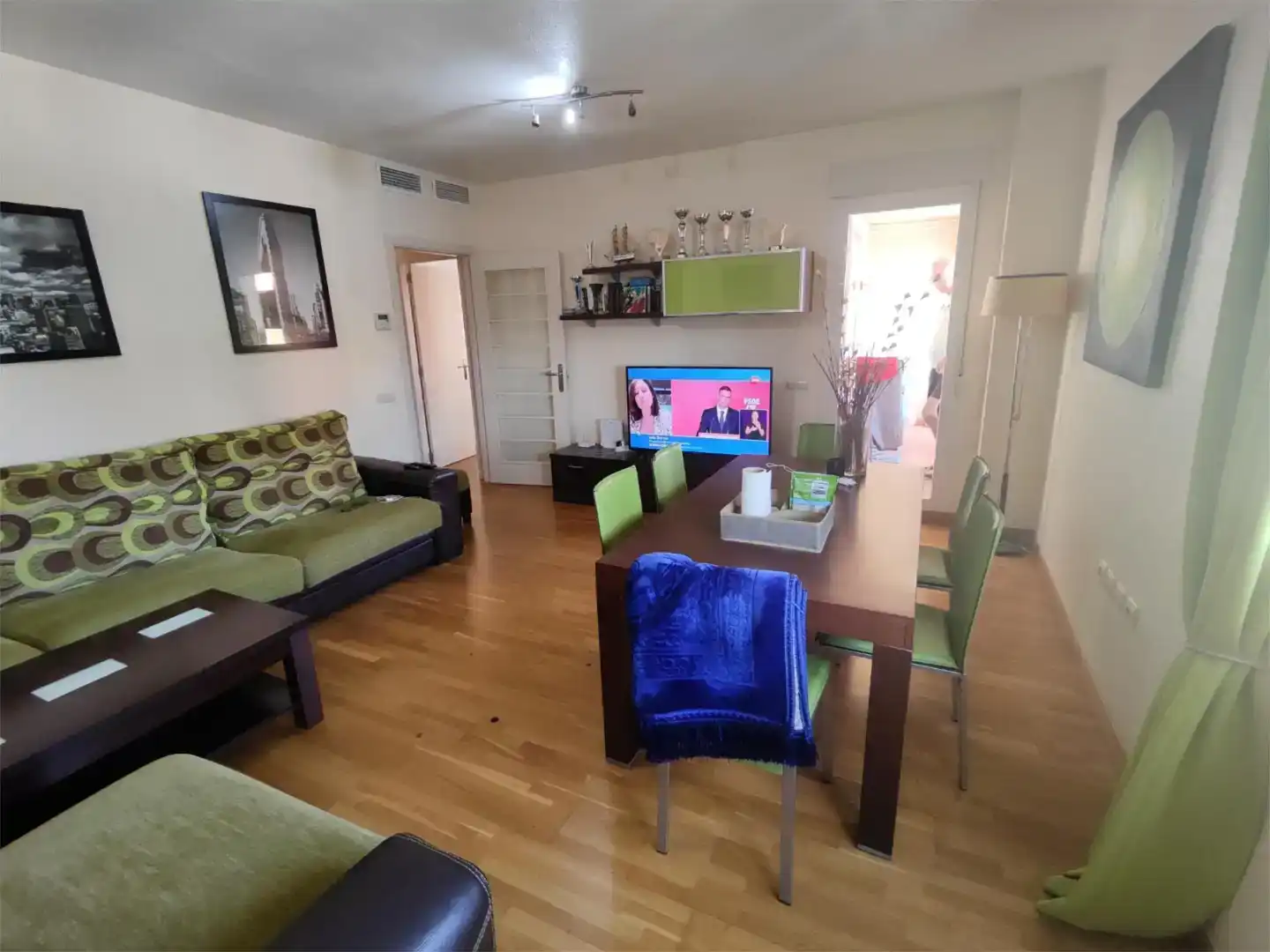 Sala d'estar de Pis en venda en Roquetas de Mar ciudad