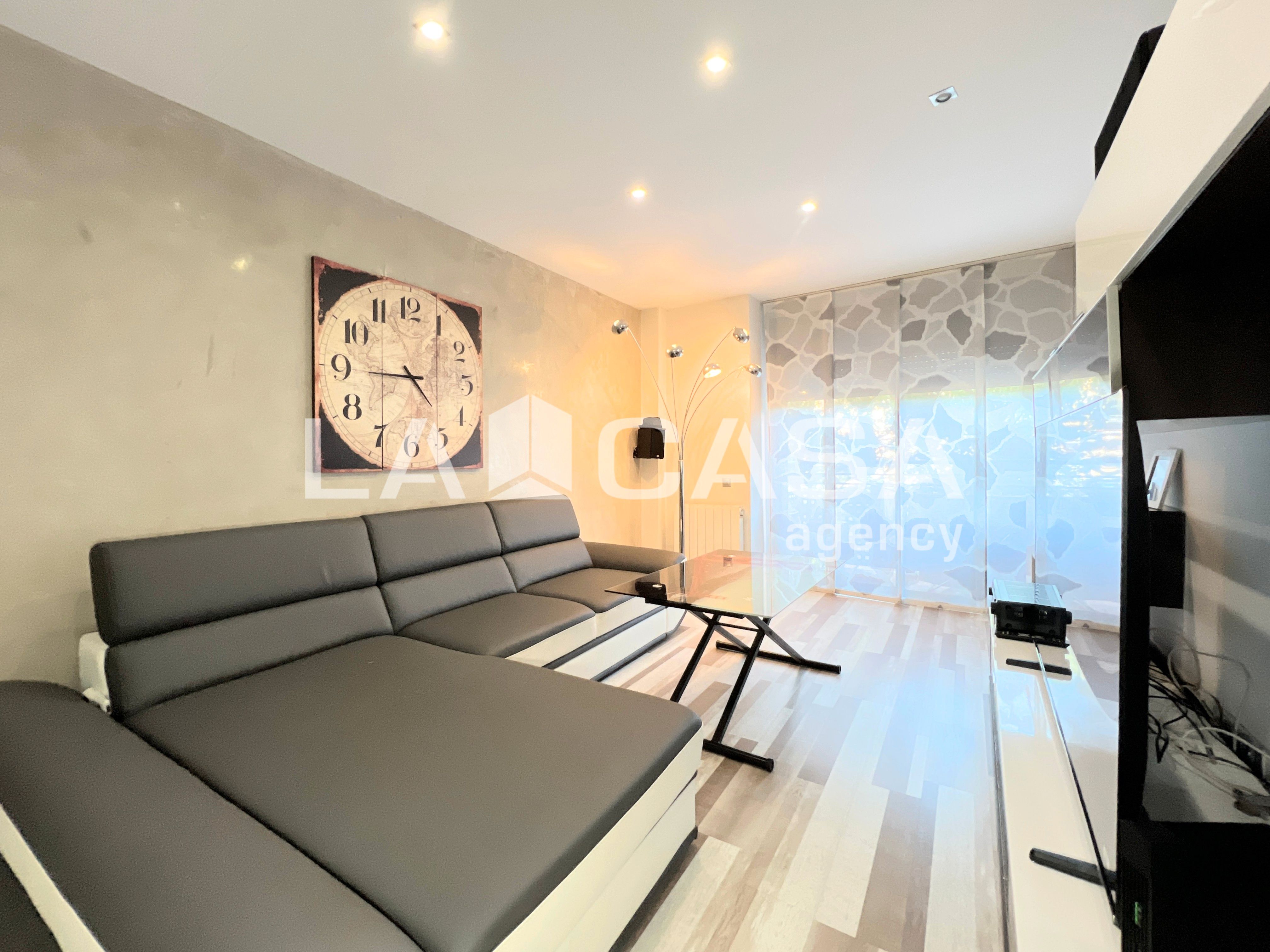 Pis en venda en Badalona amb Terrassa i Balcó