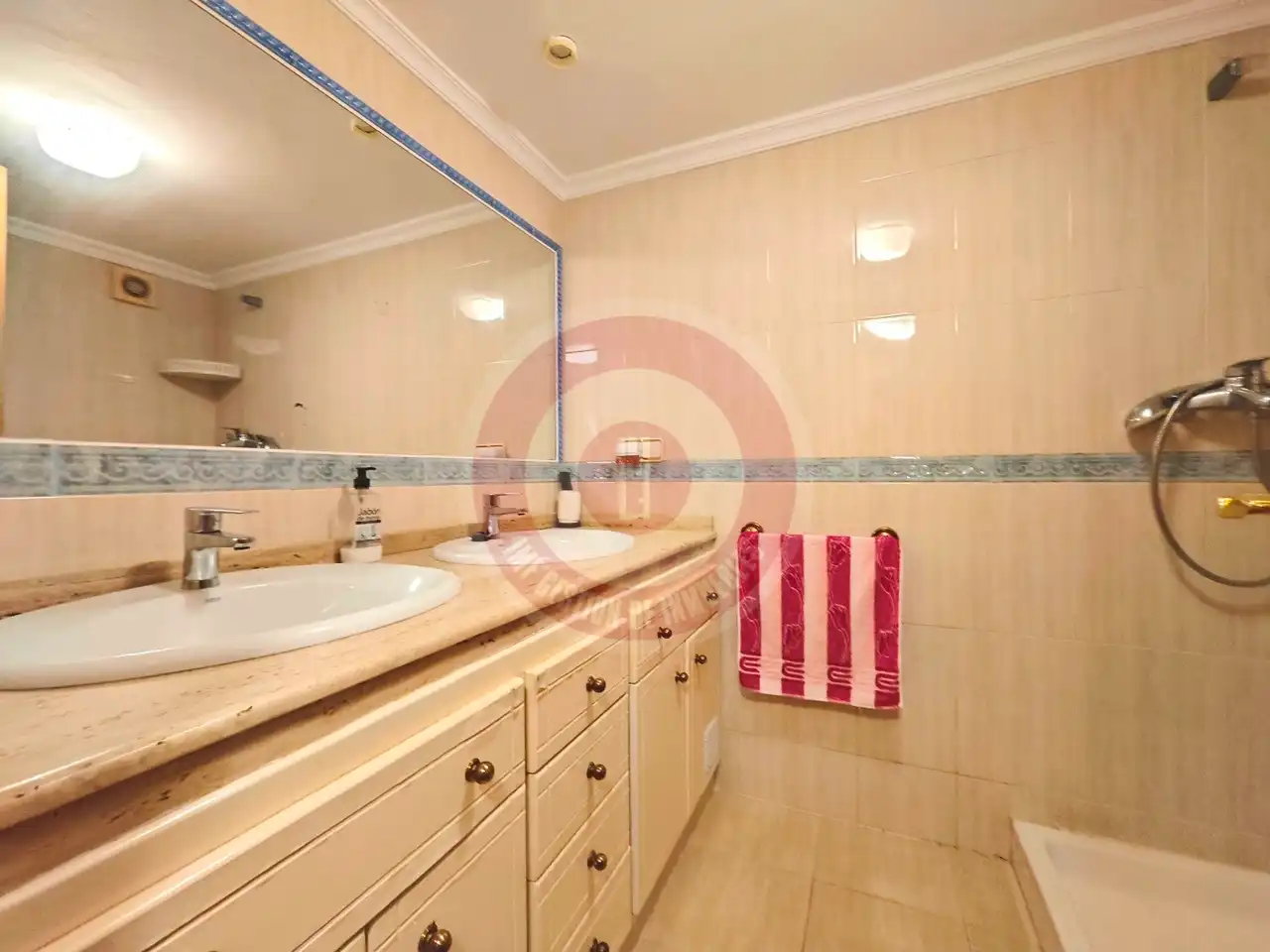 Chalet con piscina en venta en Calle Rioja 50, imagen 40