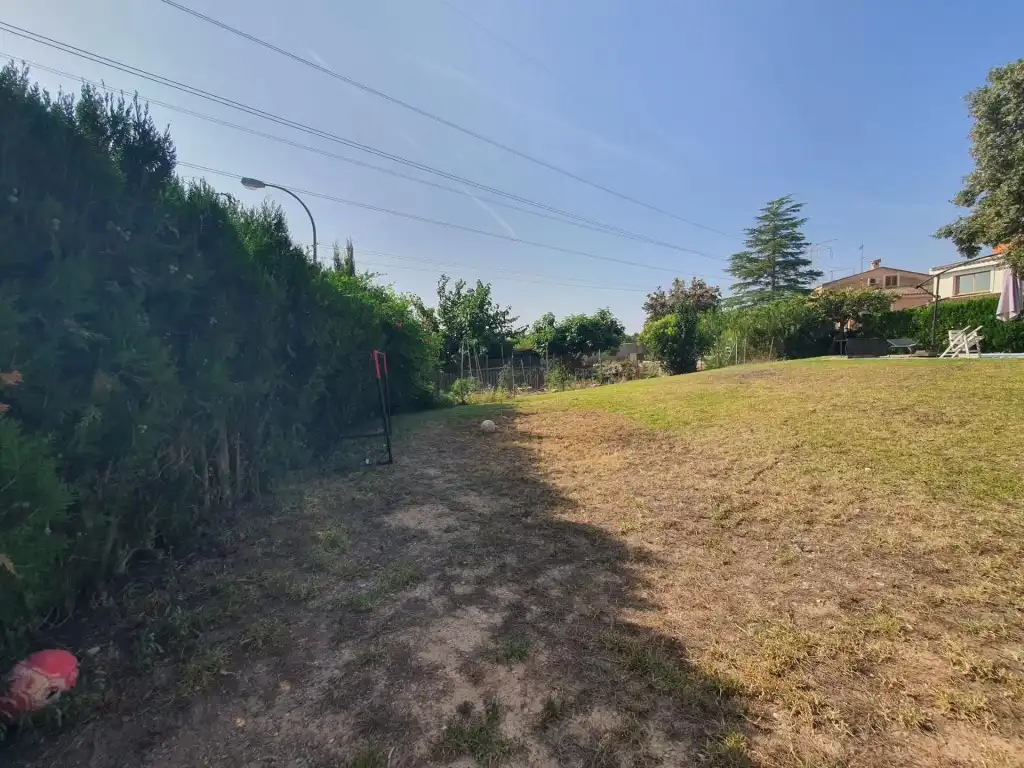 Residencial en venda a Entrepinos