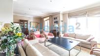 Living room of Flat for sale in  Madrid Capital  with Air Conditioner, Heating and Storage room