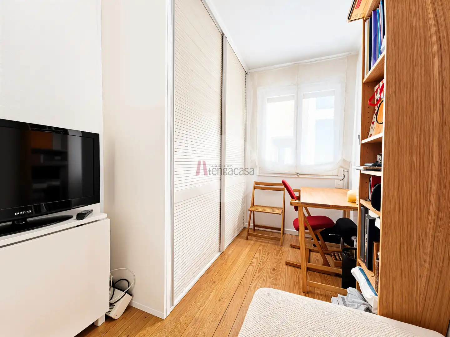 Habitación de Piso en venta en Madrid con Calefacción, Parquet y Terraza