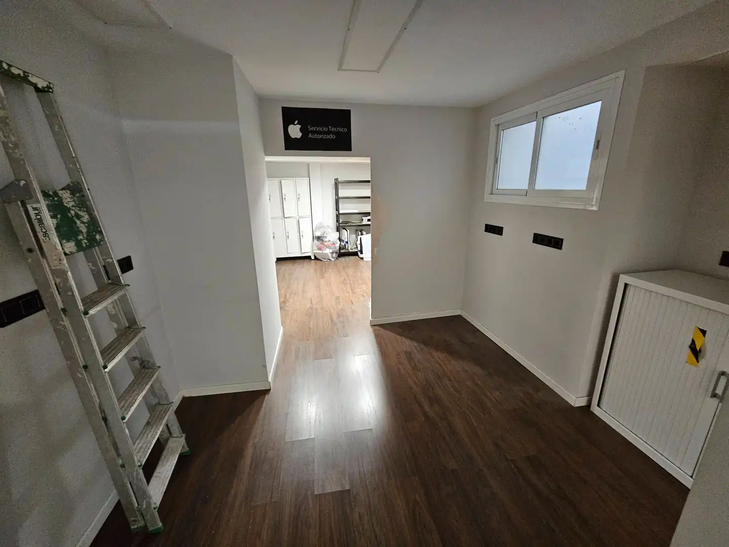 Commercial properties for rent in Avenida Ramón y Cajal, Casco Antiguo