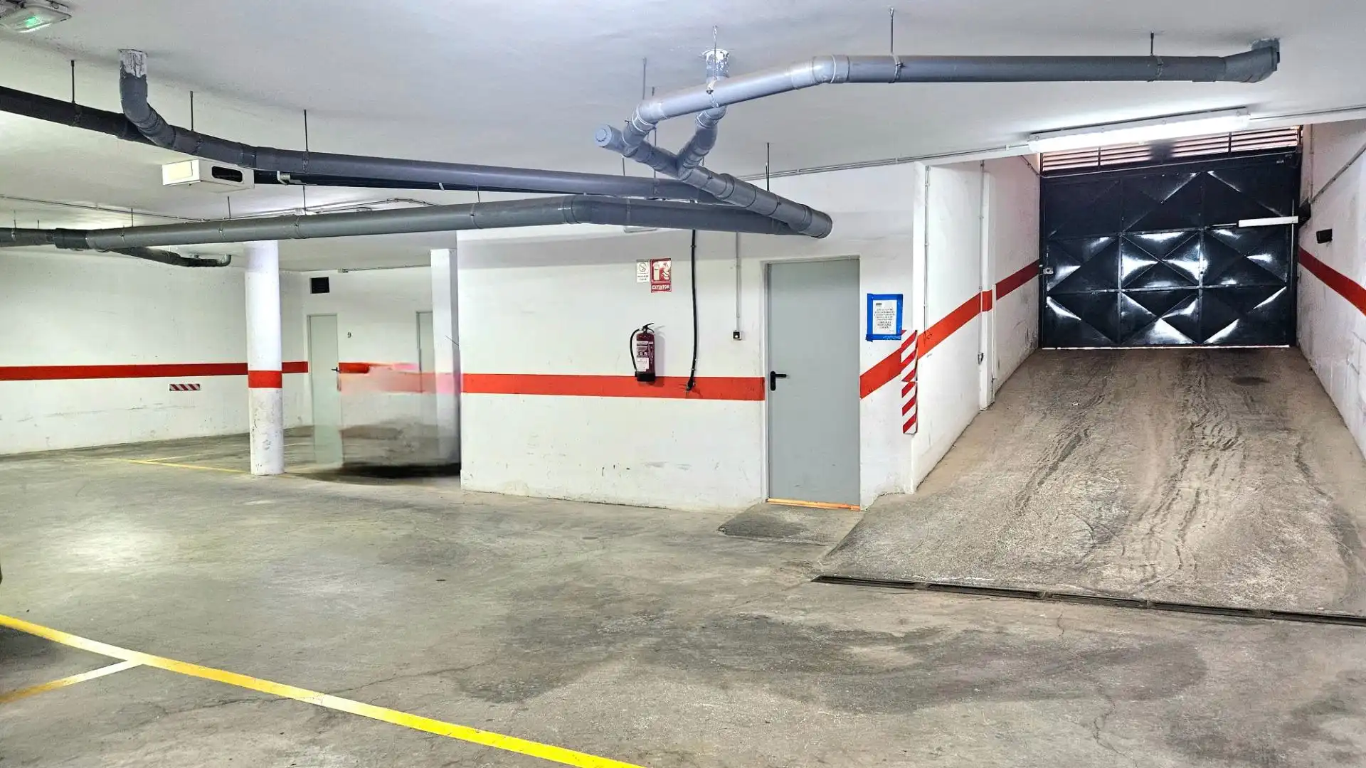 Parkplatz von Wohnung zum Verkauf in La Unión mit Klimaanlage und Abstellraum