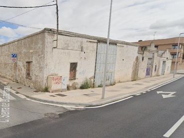 Terreny residencial en venda a Rollo - Puente Ladrillo