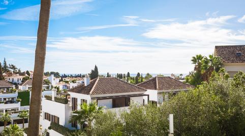 Foto 3 de Apartament en venda a Lomas de Marbella Club, Marbella