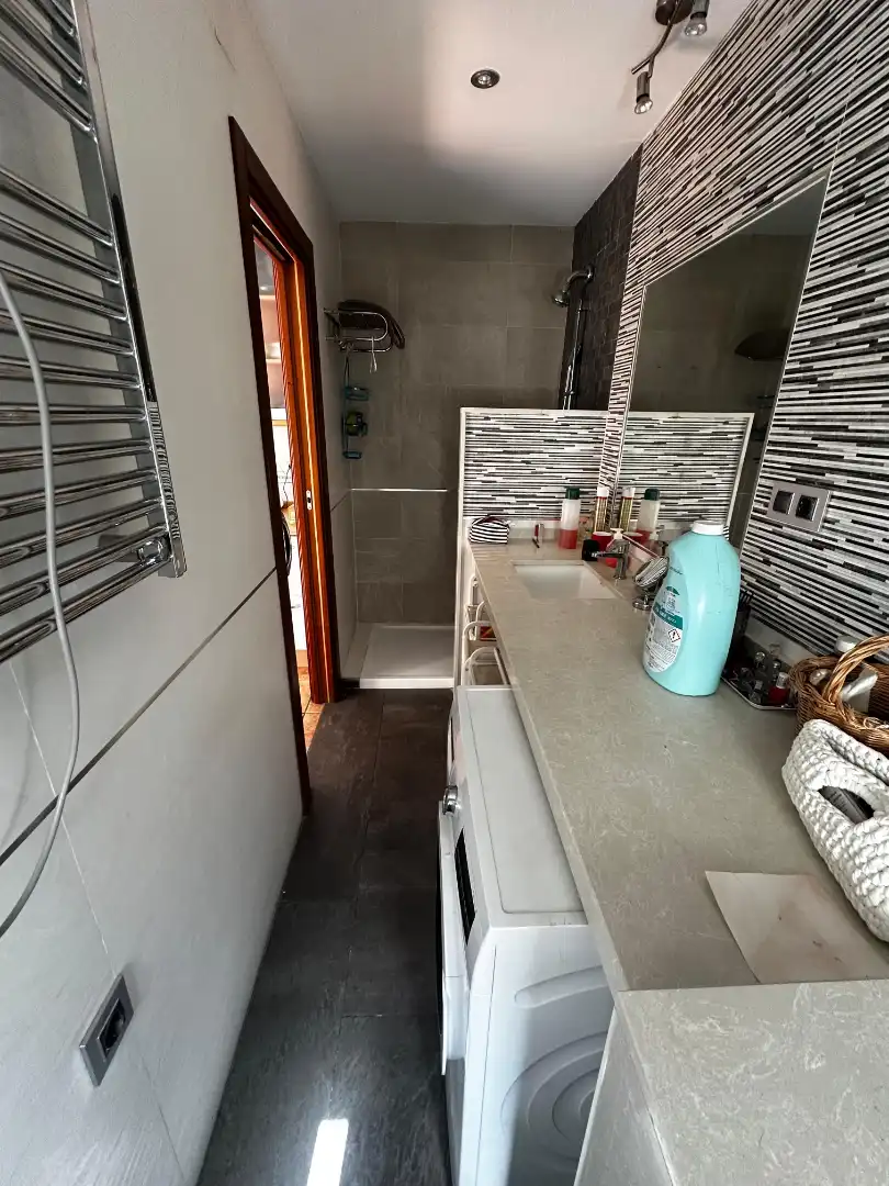 Baño de Casa adosada en venta en Jaén con Aire acondicionado, Terraza y Balcón