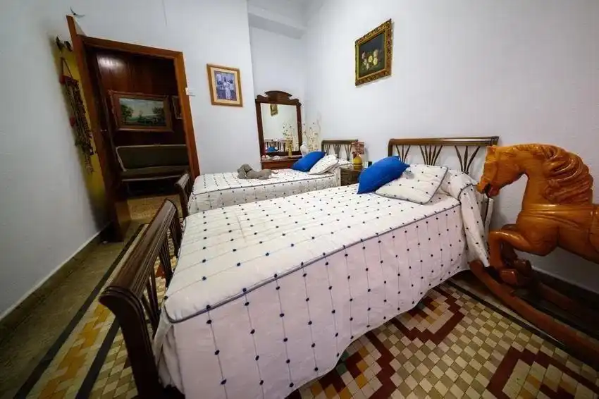 Habitación de Piso en venta en Valencia con Aire acondicionado, Terraza y Amueblado