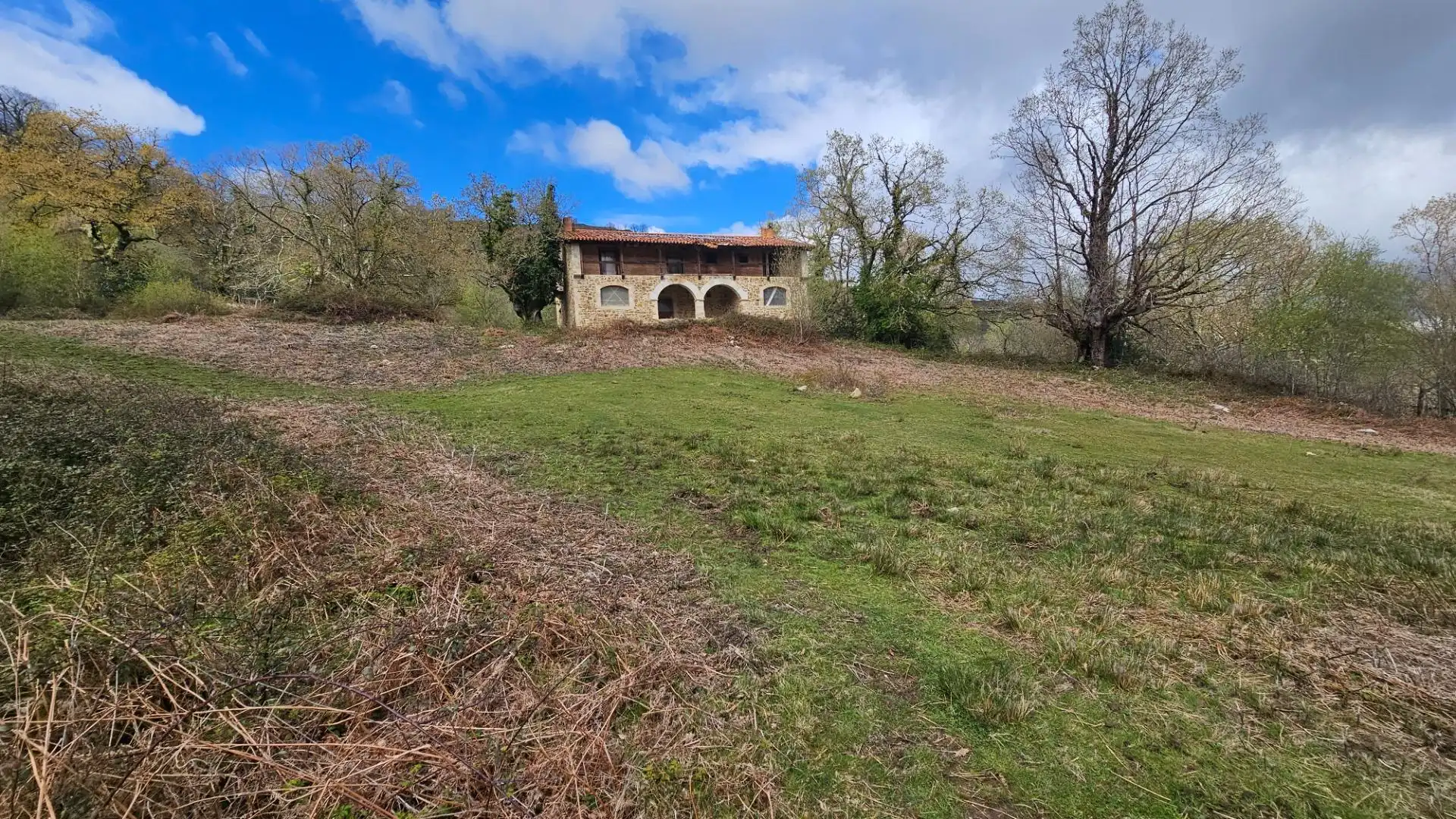 Villa mit Garten zum Verkauf in Poblado Fresneda 25