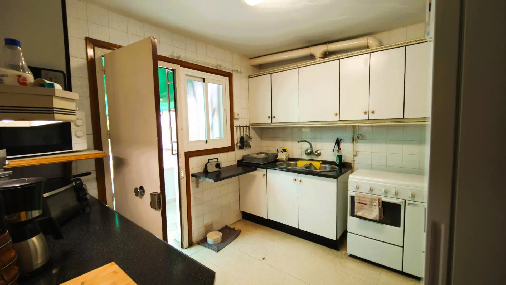 Kitchen of Houses for sale in Armilla  with Air Conditioner, Heating and Swimming Pool
