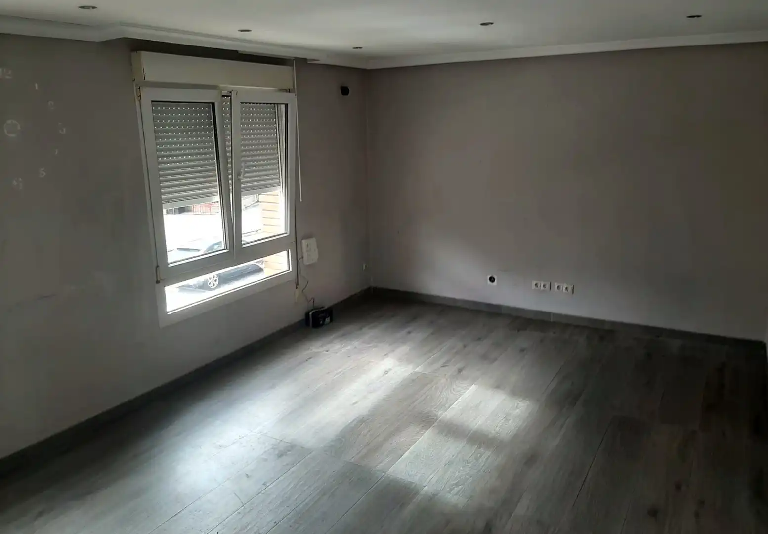 Sala de estar de Piso en venta en Lena con Parquet, Trastero y Lavadora