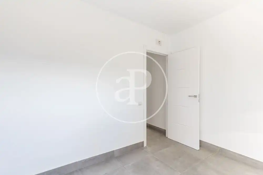 Casa aparellada amb terrassa en venda a Godelleta, imagen 18
