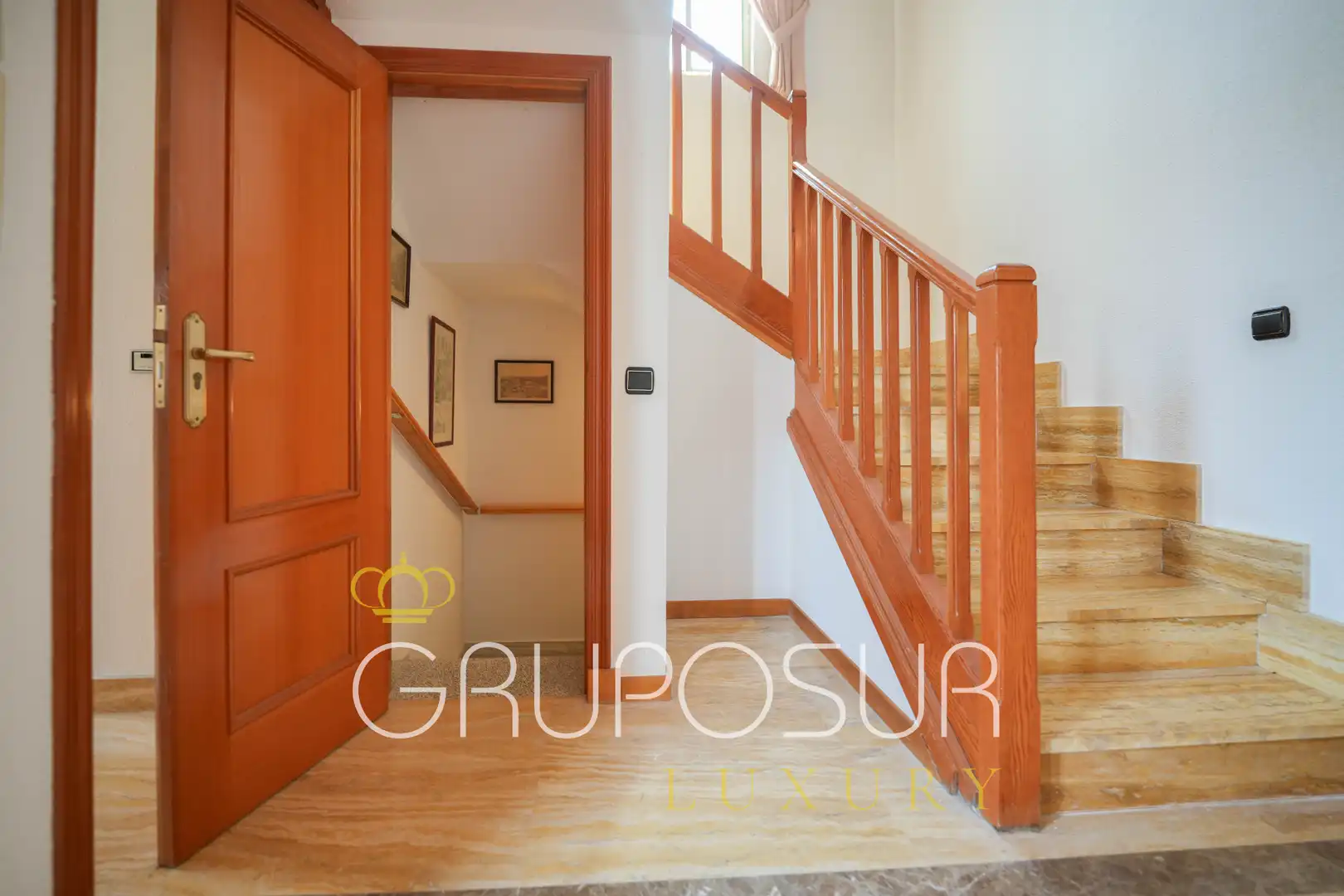 Casa adosada en venda en Laguna de Duero amb Calefacció, Jardí privat i Parquet