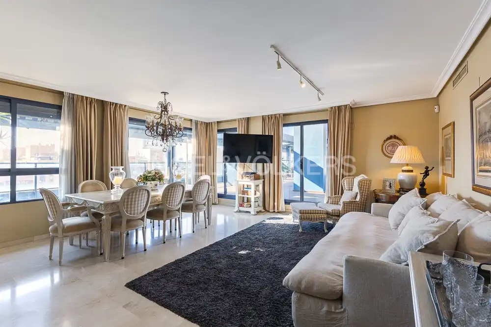Sala de estar de Ático de alquiler en Valencia con Aire acondicionado, Calefacción y Terraza