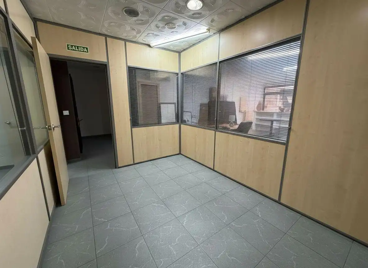 Local comercial en alquiler en Calle de José Vidal Canet, imagen 10