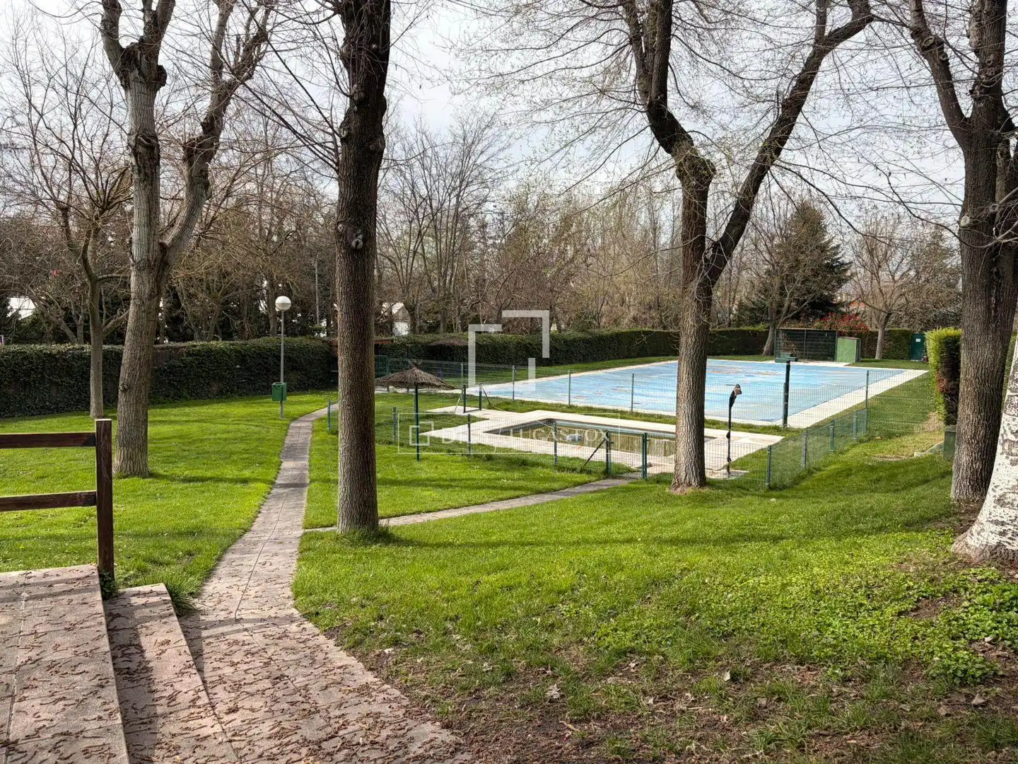 Swimming pool of Houses for rent in El Soto de la Moraleja