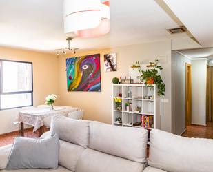Living room of Flat for sale in  Valencia Capital  with Air Conditioner, Heating and Private garden