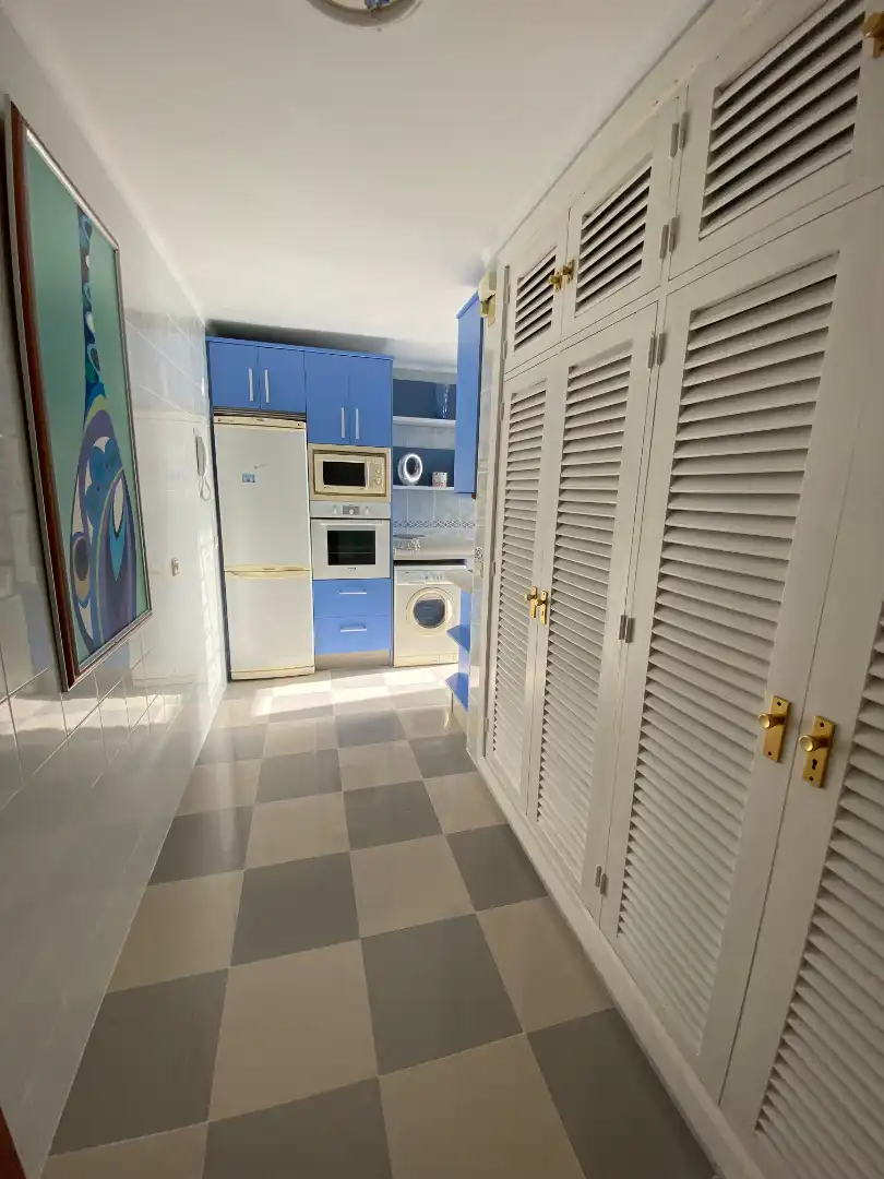Küche von Wohnung zur Miete in Málaga mit Klimaanlage, Terrasse und Möbliert