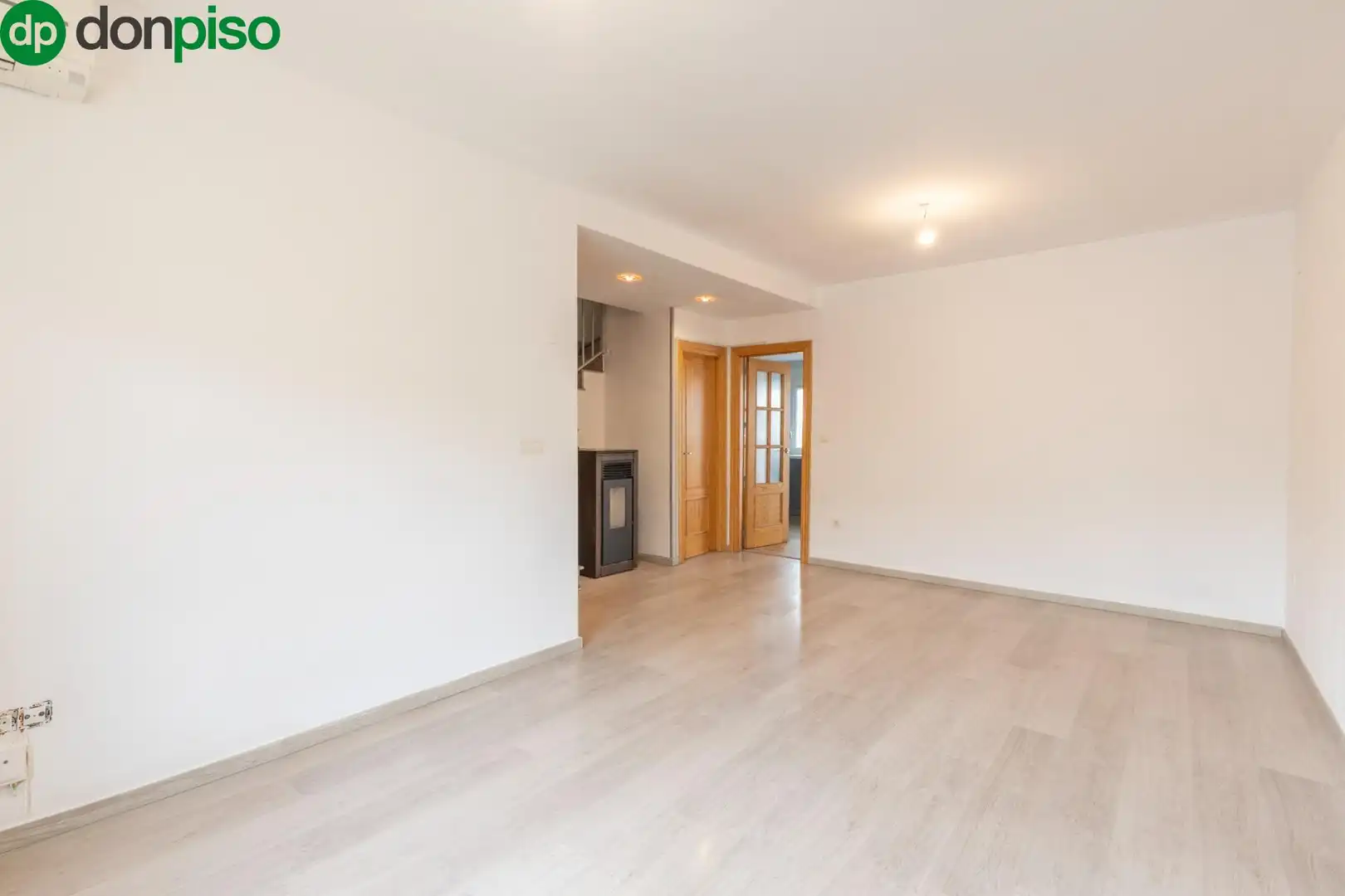 Detached homes for sale in Vegas del Genil