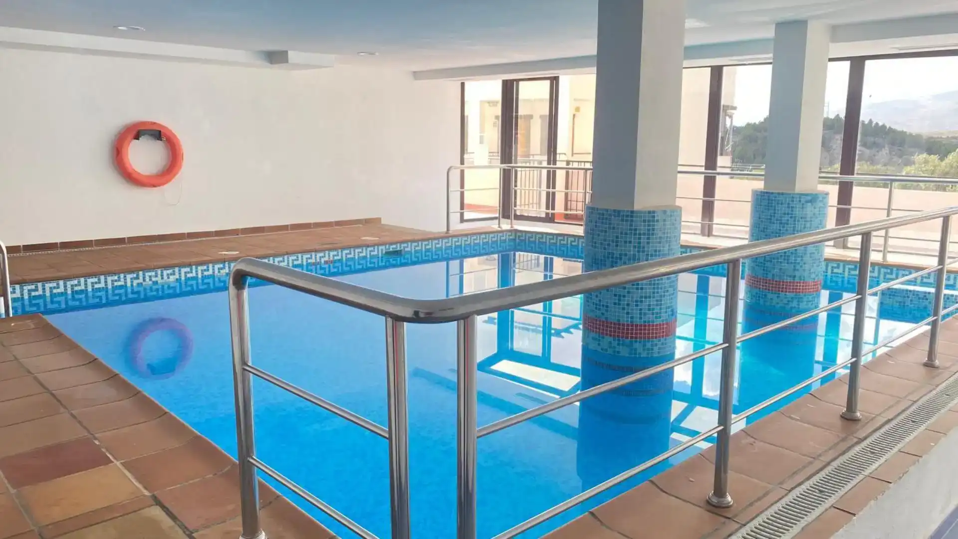 Piscina de Apartament en venda en Alcolea amb Aire condicionat, Jardí privat i Traster