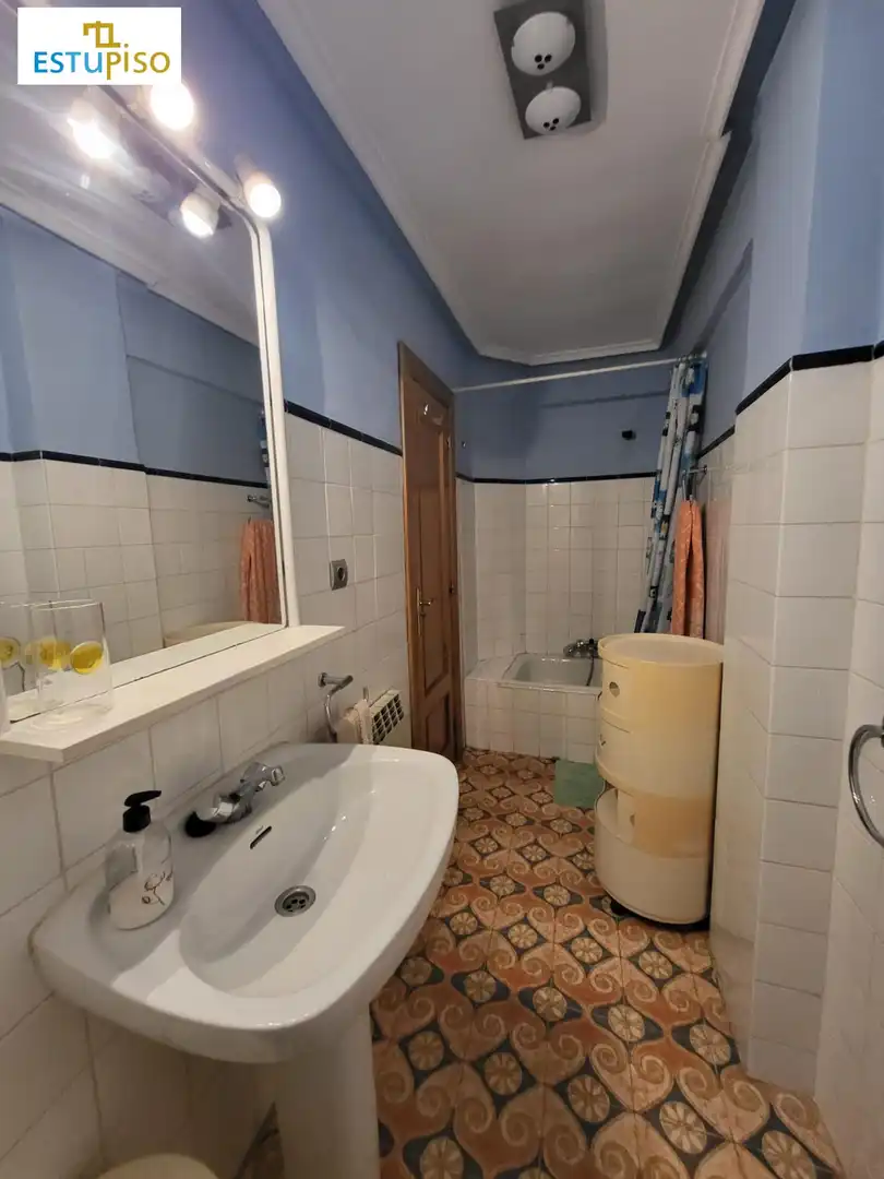 Bathroom of Flat for sale in León Capital   with Heating, Storage room and Furnished