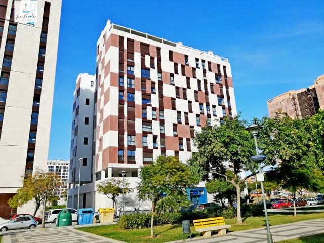 Garaje en Venta en Calle BULEVAR LOUIS PASTEUR, 21 en El Tejar - Hacienda Bizcochero