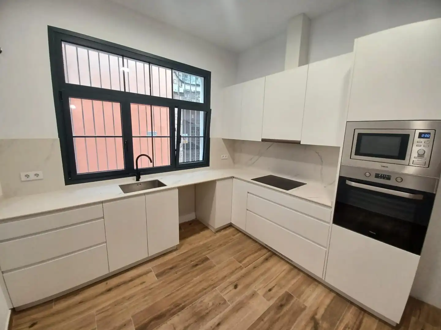 Cocina de Casa adosada en venta en Malgrat de Mar con Parquet
