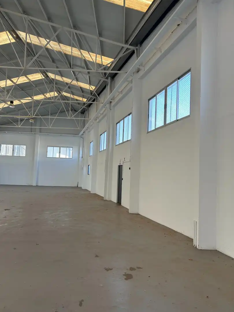 Nau industrial en venda a CAMI DE FAITANAR, 2, Picanya