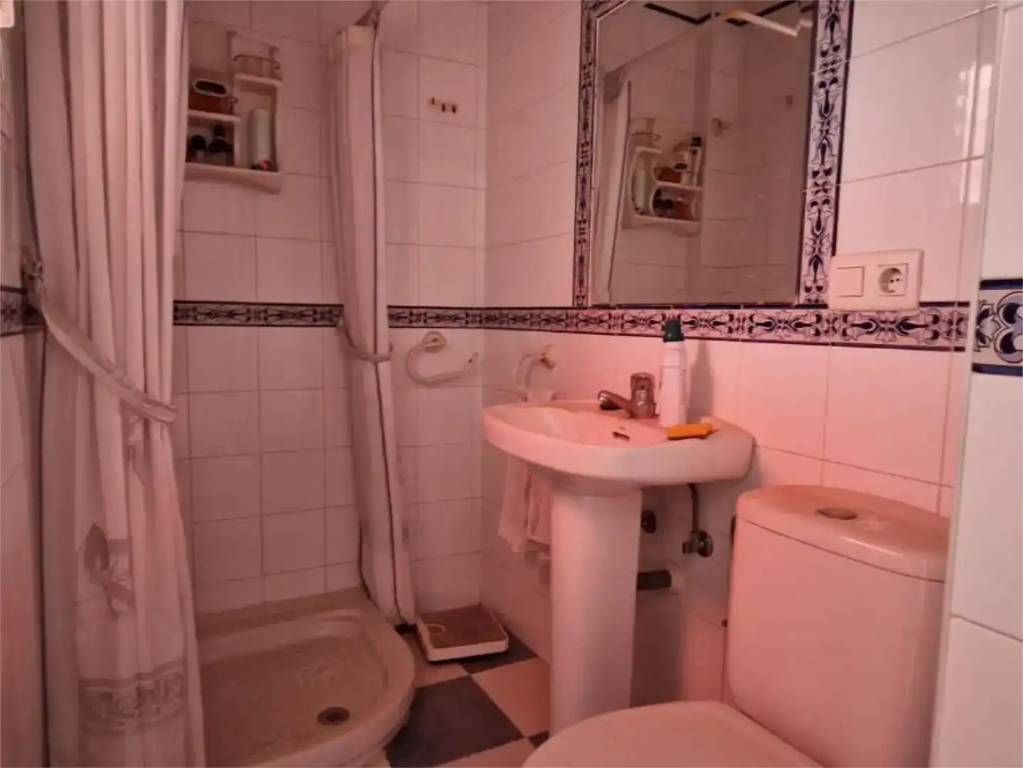 Bany de Pis en venda en Barrio Bajo
