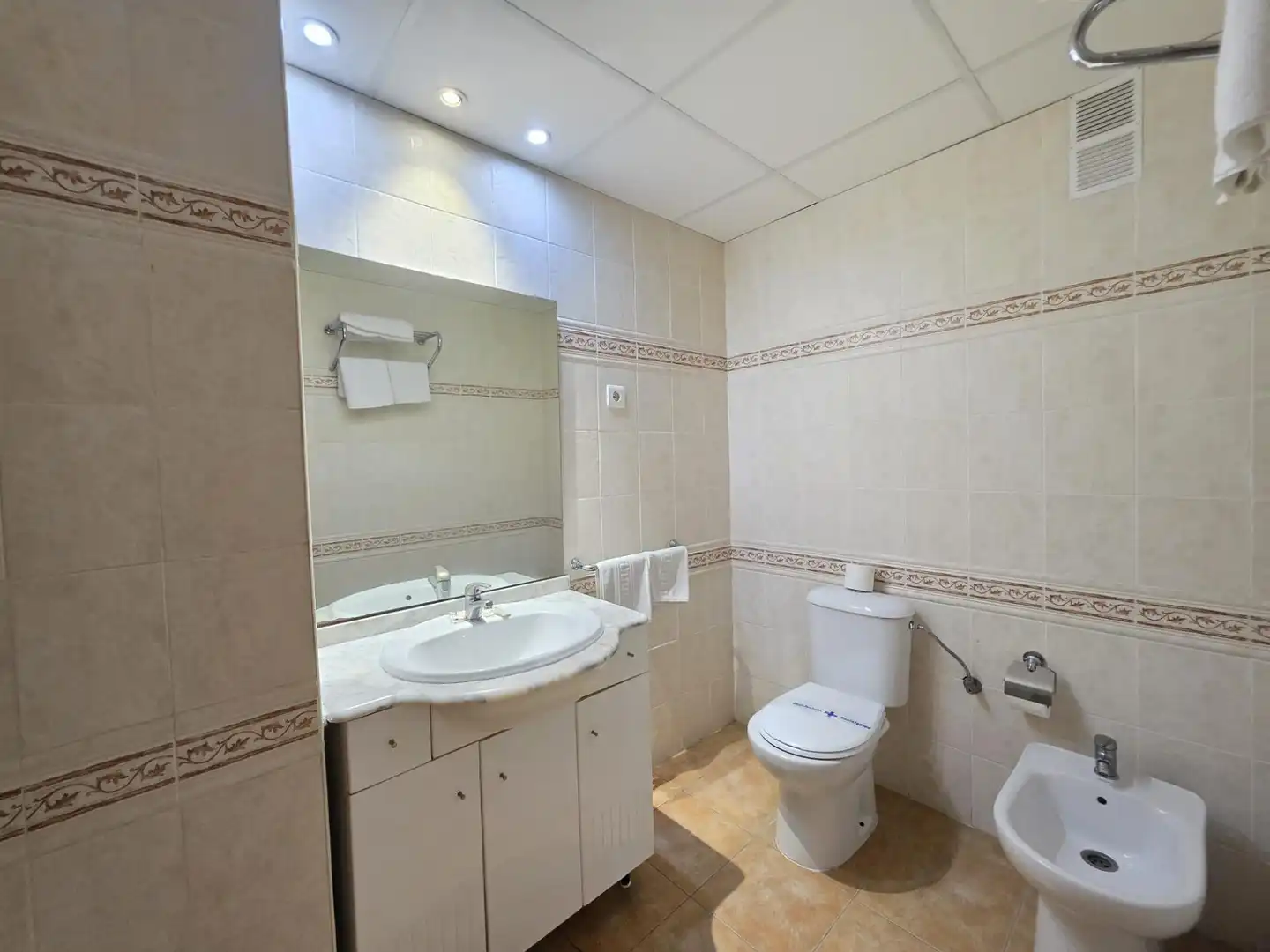 Mini appartamento con piscina in vendita a Pla de Maset - Cap de Salou, imagen 14