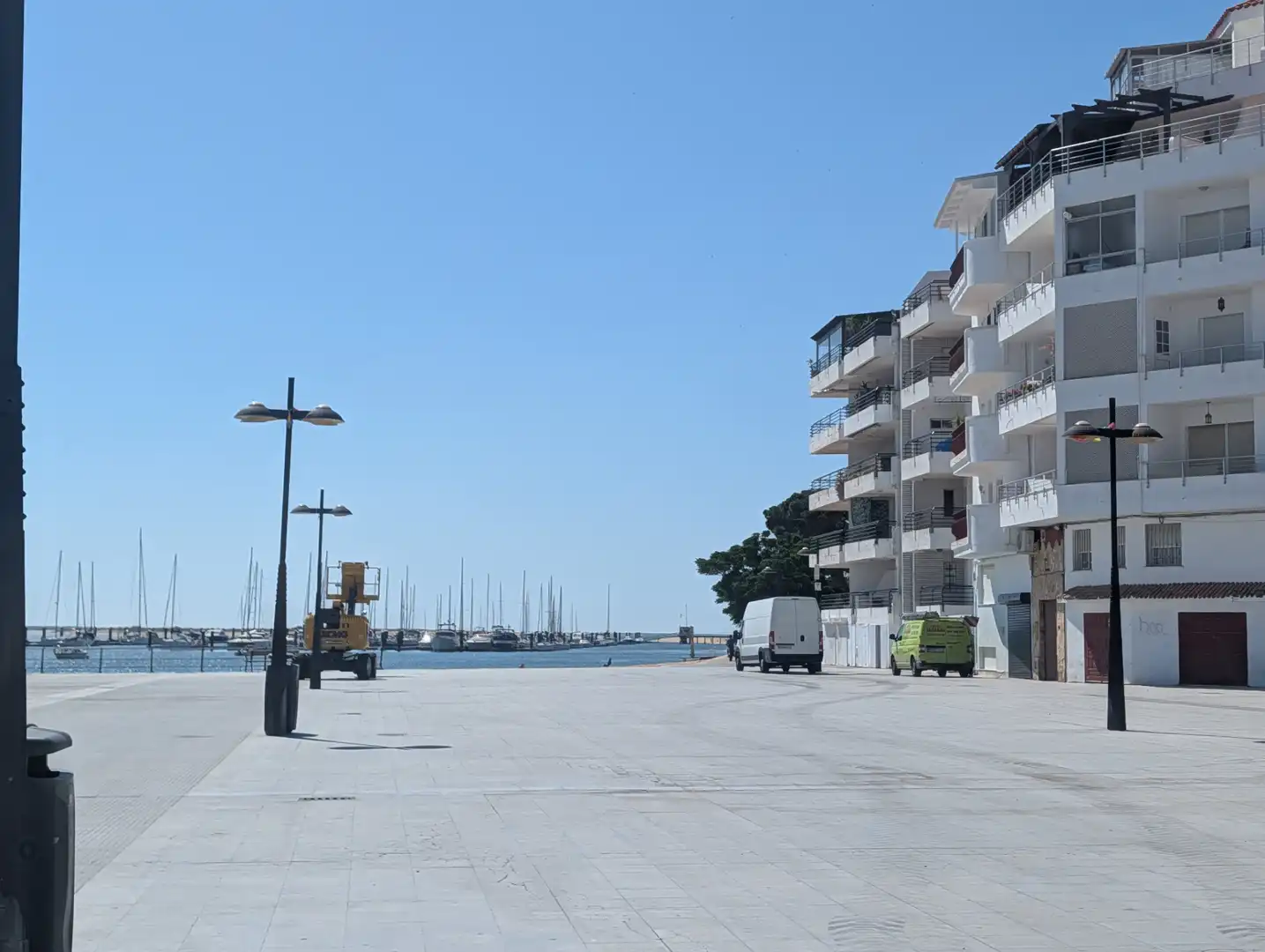Parking de Piso en venta en Punta Umbría con Terraza, Amueblado y Horno