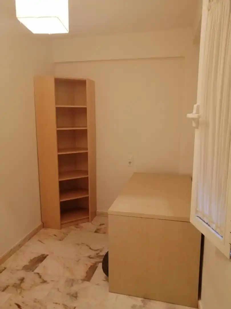 Bedroom of Flat for sale in Sevilla  with Air Conditioner, Furnished and Oven