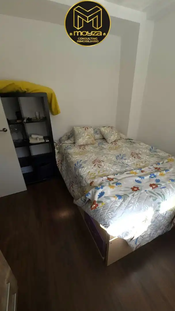 Bedroom of Flat for rent in Jaén  with Air Conditioner, Heating and Balcony