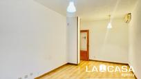 Flat for sale in Calle del Pinar, Fuenlabrada, imagen 2