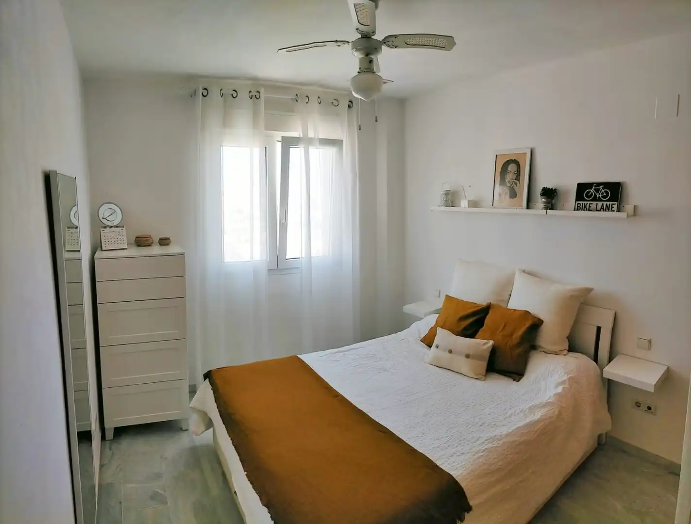 Habitación de Piso en venta en Cádiz