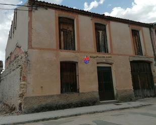 Vista exterior de Casa o xalet en venda en Veganzones