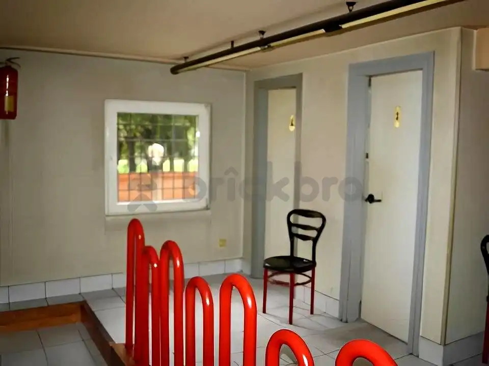 Commercial properties for sale in Burgos
