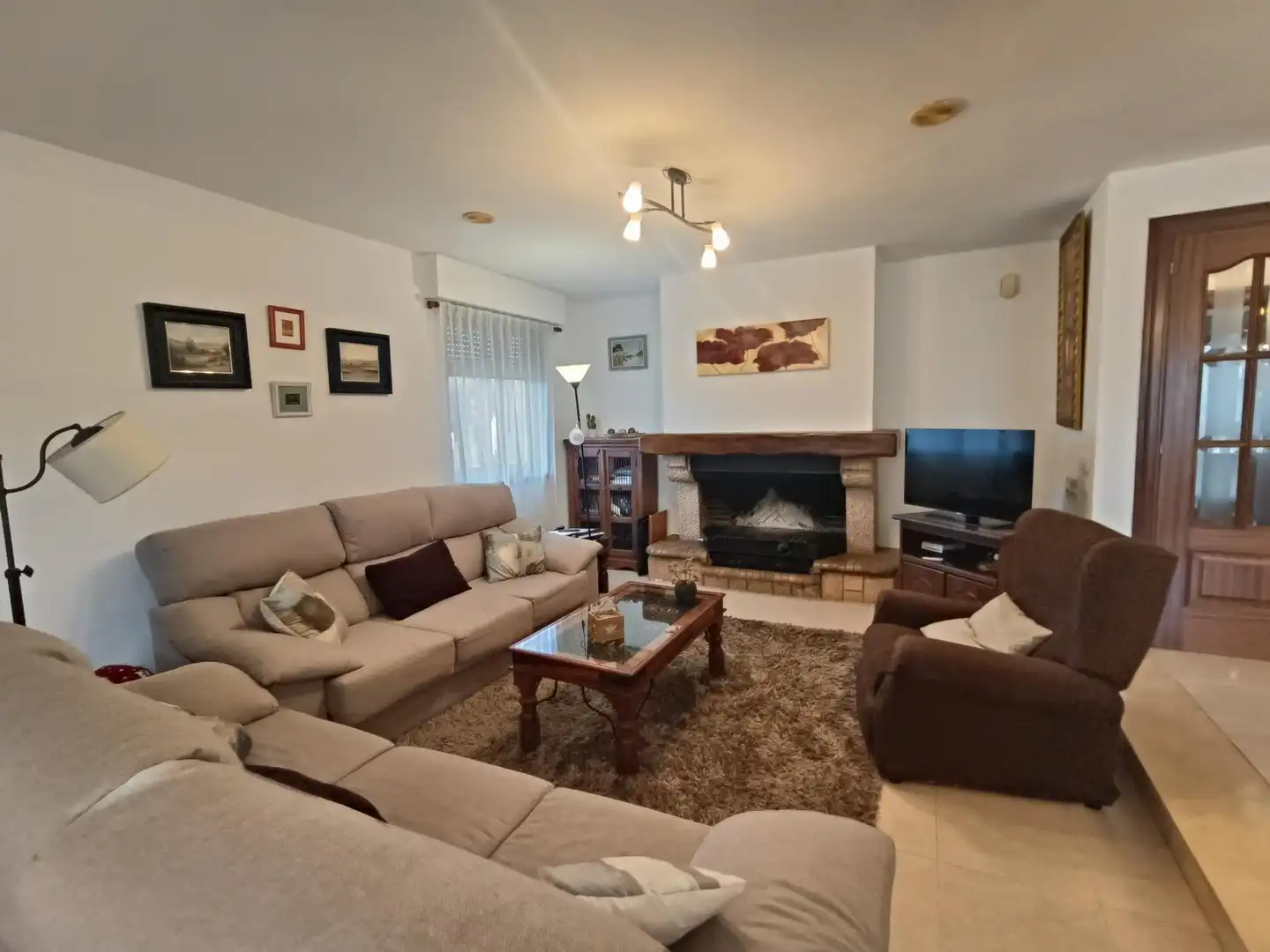 Sala d'estar de Casa o xalet en venda en Benicasim / Benicàssim amb Calefacció, Terrassa i Traster