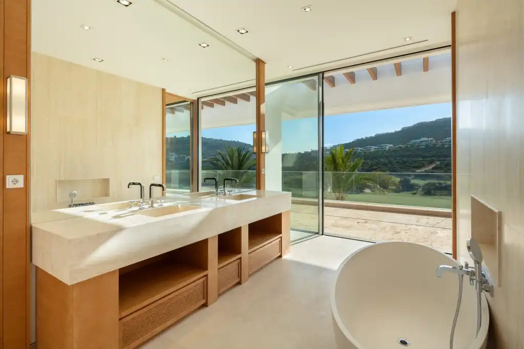 Chalet con piscina en venta en Casares pueblo, imagen 7