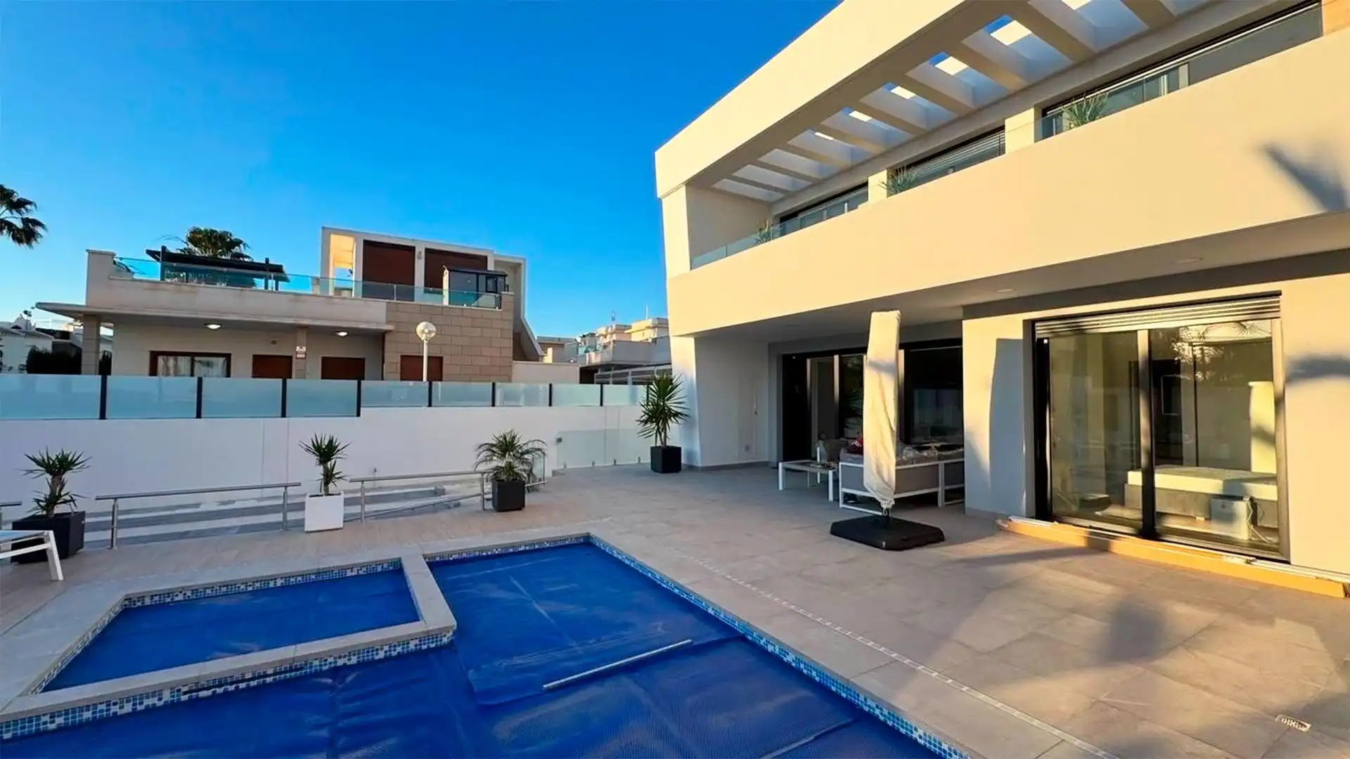 Terraza de Casa o chalet en venta en Rojales con Piscina y Jacuzzi