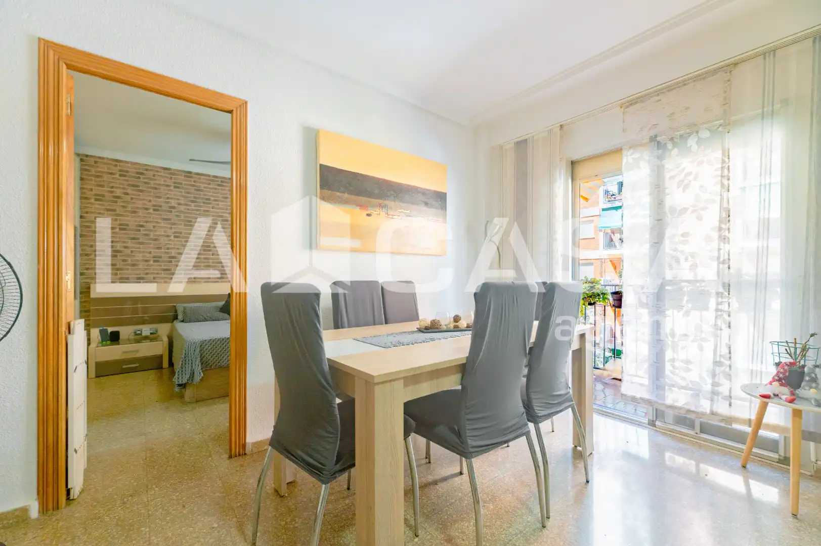Dining room of Flat for sale in Valencia  with Oven and Washing machine