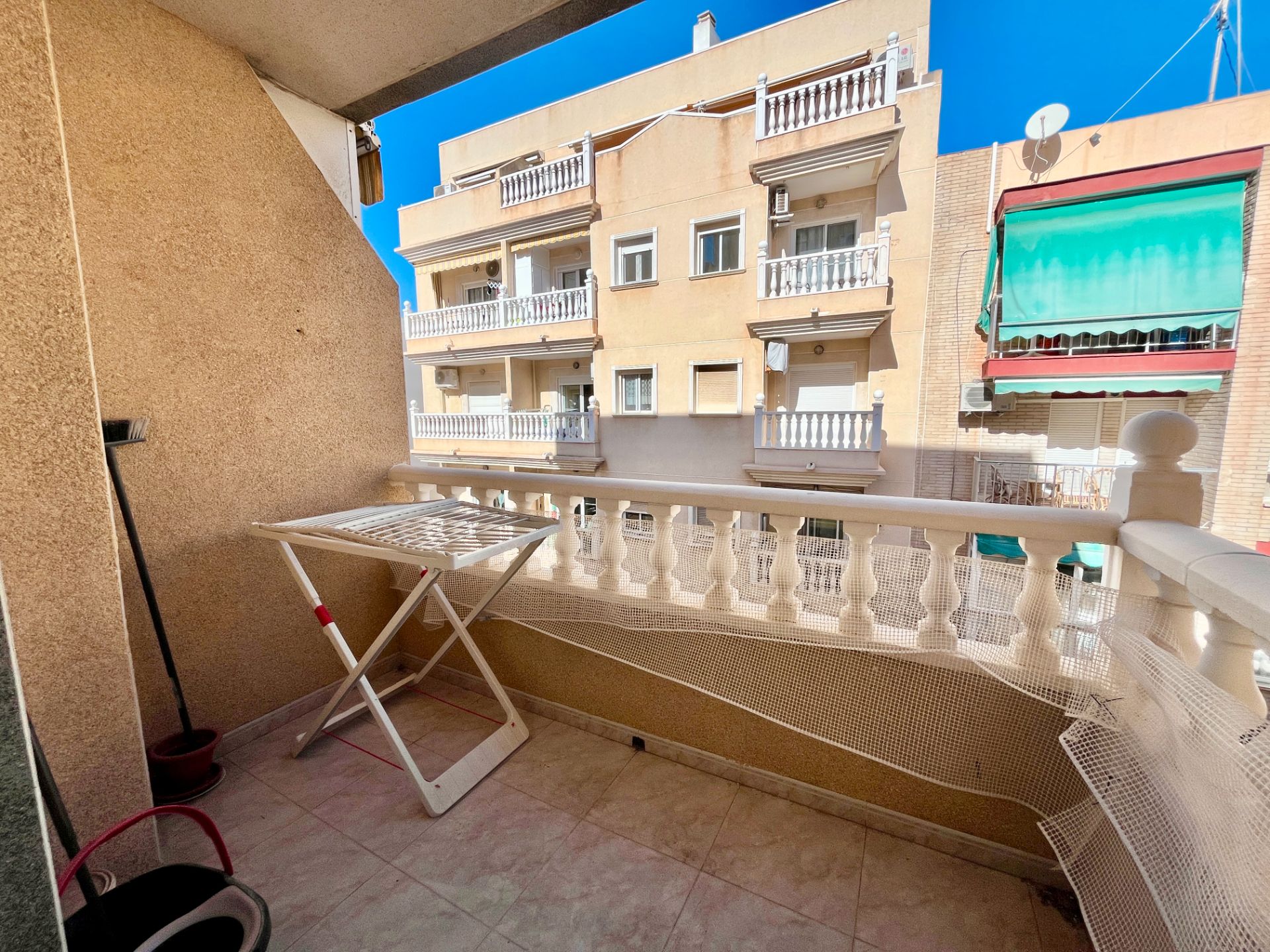 Balcony of Flat for sale in Torrevieja  with Air Conditioner, Terrace and Furnished