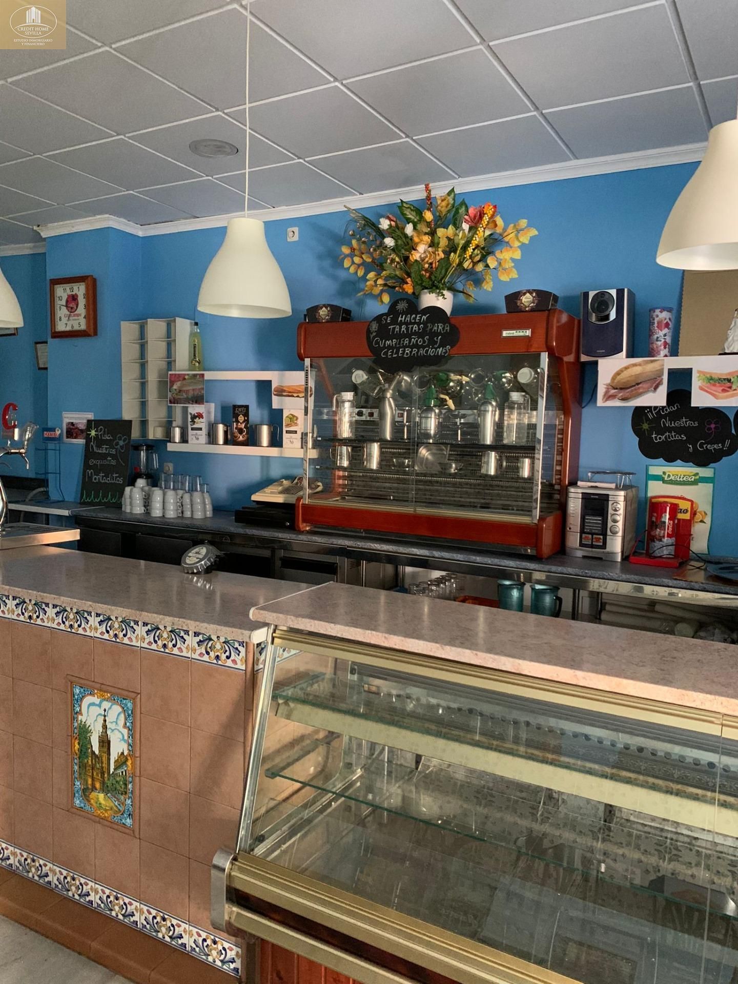 Premises for sale in  Sevilla Capital  with Air Conditioner