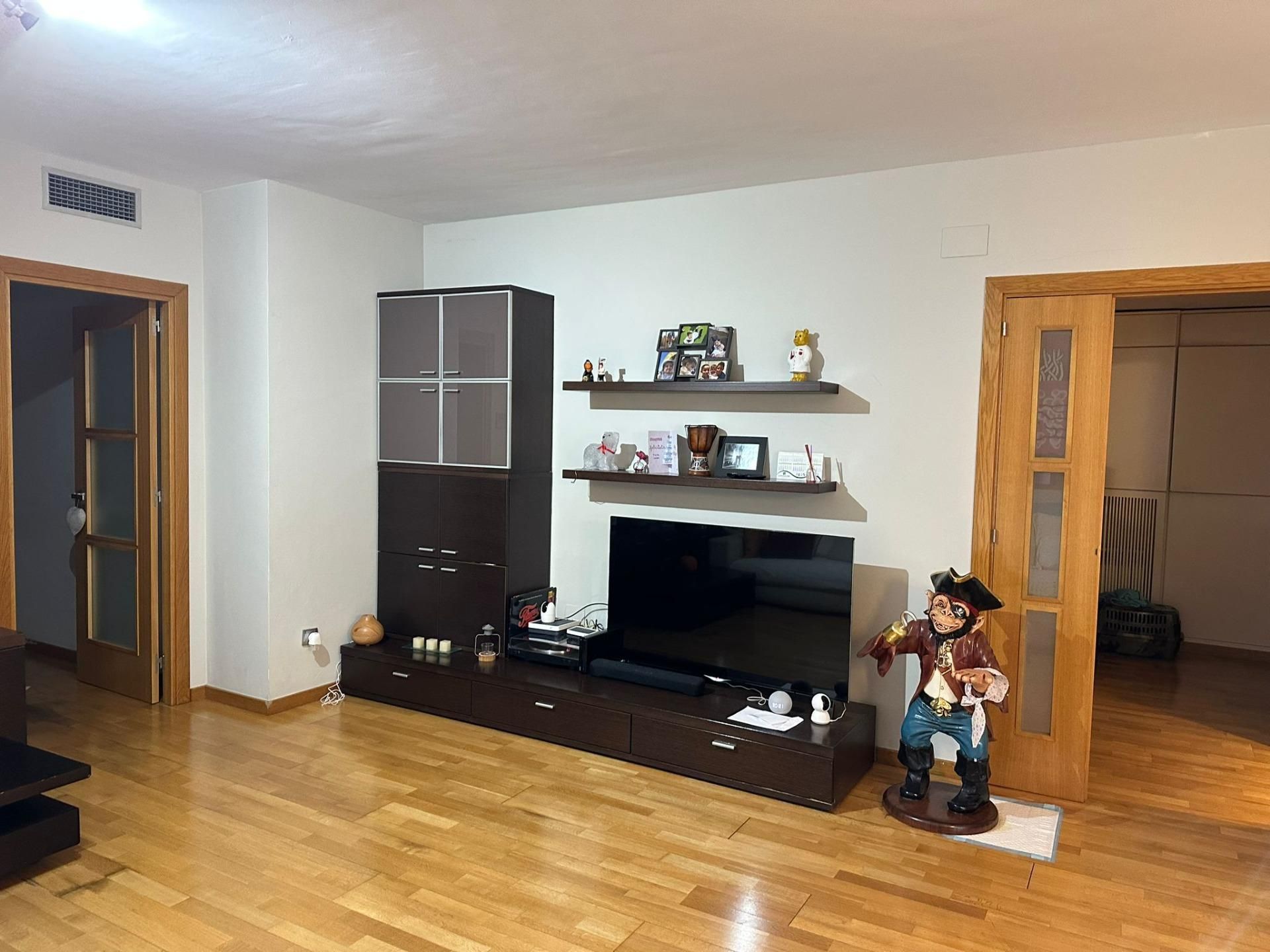 Living room of Flat for sale in Sabadell  with Heating and Storage room